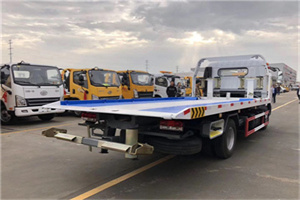 钢城汽车救援补胎